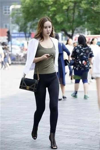 果冻演员许安妮空间