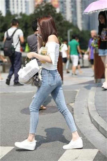 锦城学院唐艺涵是那么约的