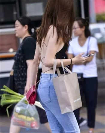 小鹿酱露脸