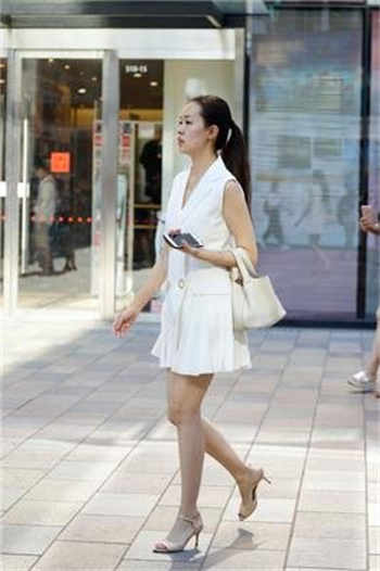 麻豆女艺人吴梦梦