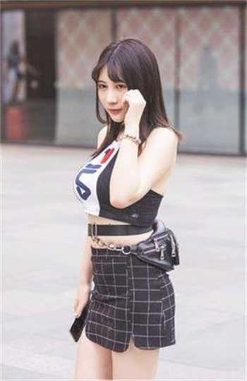 宠妃天下四个侍女