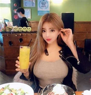 妈妈怀了杀人犯的孩子王仁