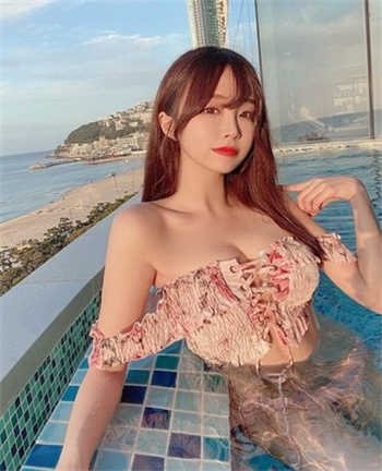 女保安参加同学聚会全集