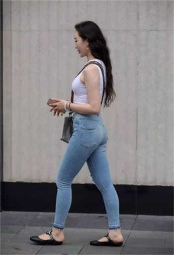 冯提莫视频代理杜蕾斯