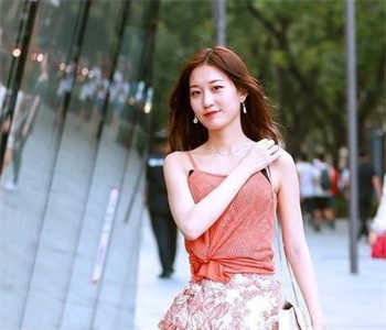 多年回母校的感慨句子