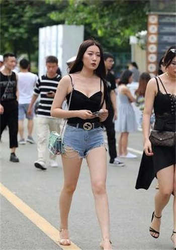 和尚和尼姑睡觉的小说