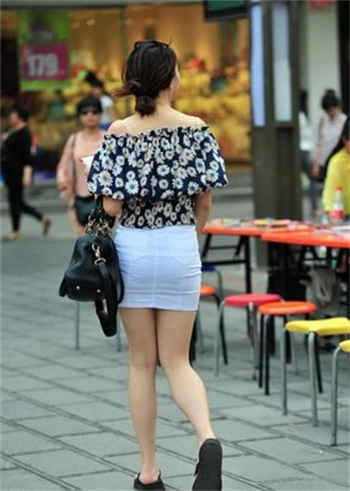 超可爱新娘结婚当天被