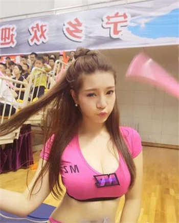 爱情公寓旖旎的婚纱