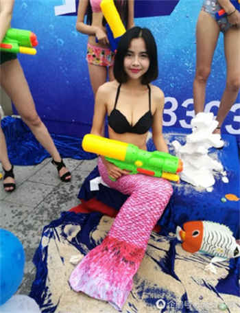 小勺子指女性的哪里