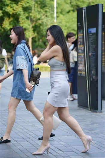 嫖到了领导夫人txt