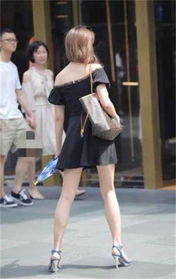 白领邻居搬家