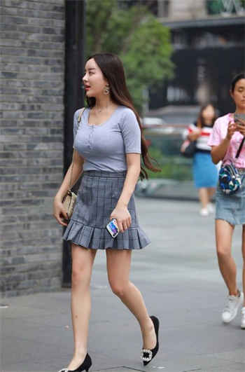 电子厂女的越来越污了