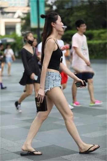 25岁这么大正常吗有图