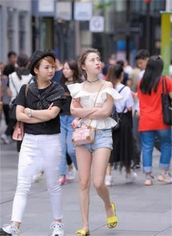 hera轻轻微博