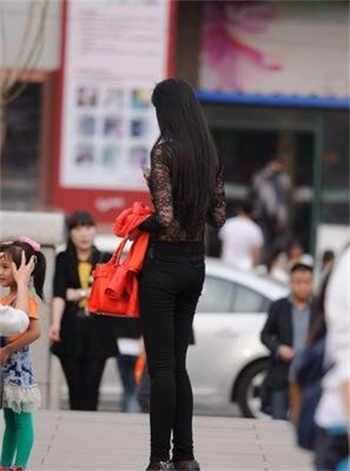 寻小小本人照片