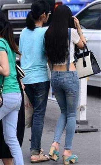 客房的特别服务如如影视