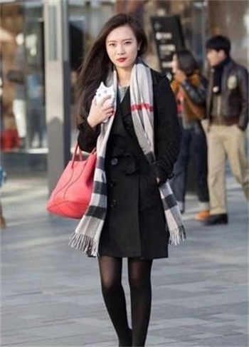 一男一女打扑克是什么梗